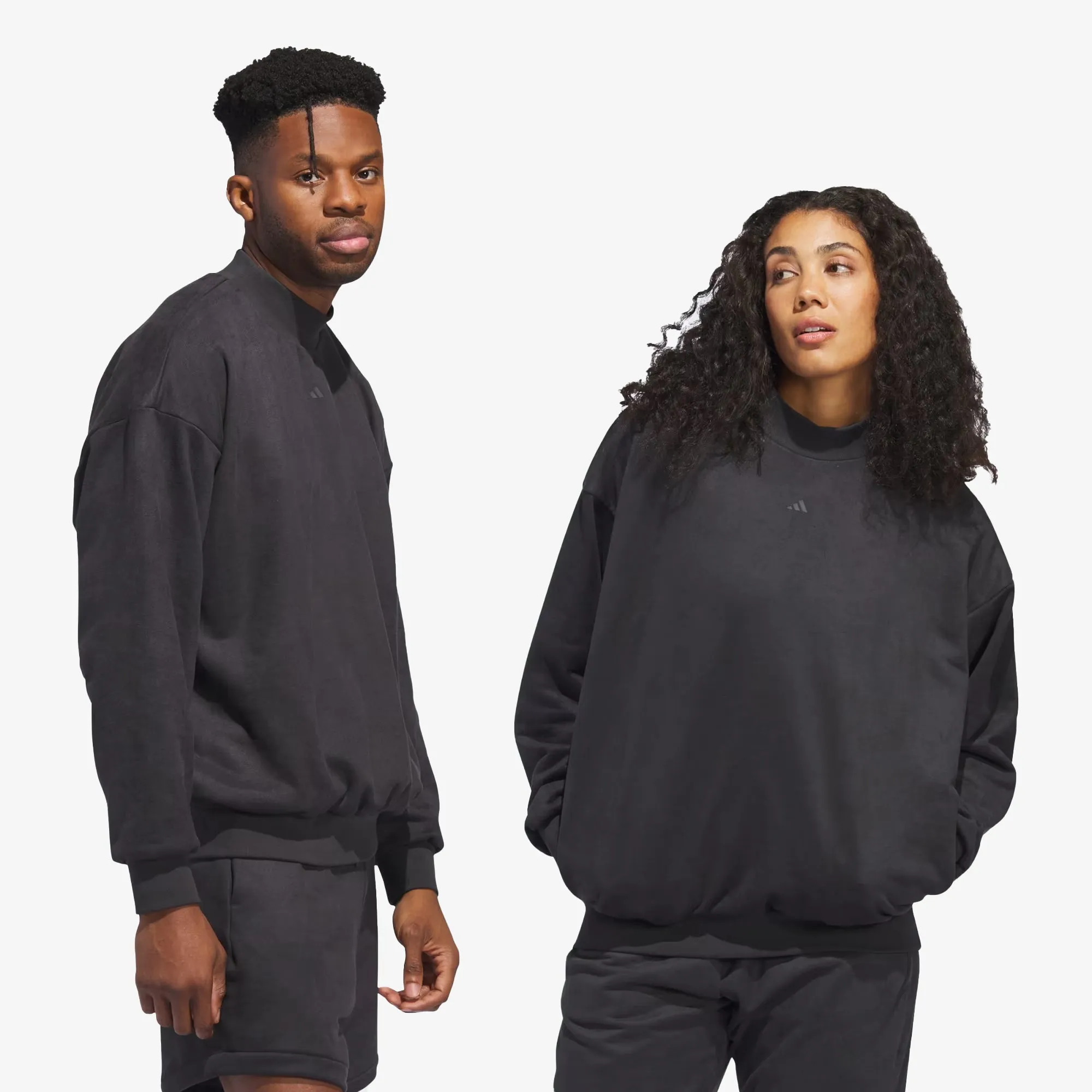 Adidas Originals | BASKETBALL SUEDED CREW SWEATSHIRT  { CARBON