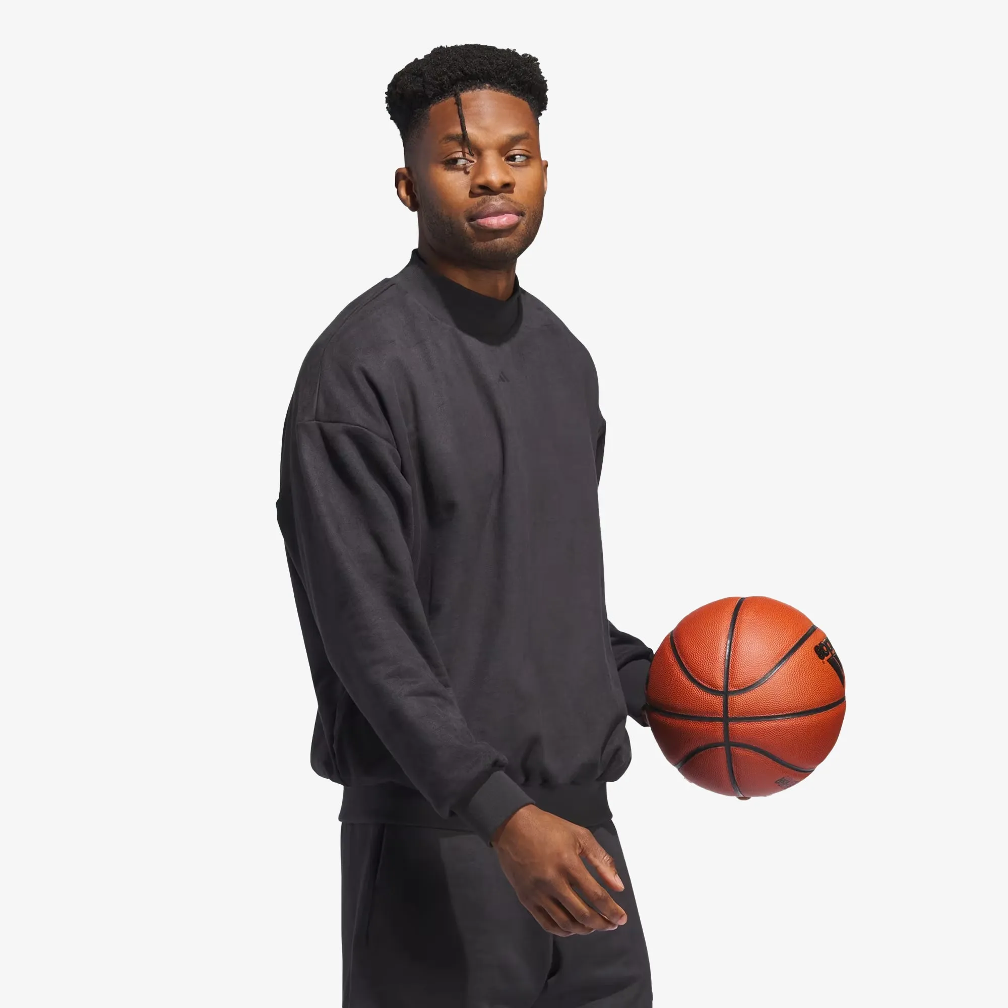 Adidas Originals | BASKETBALL SUEDED CREW SWEATSHIRT  { CARBON