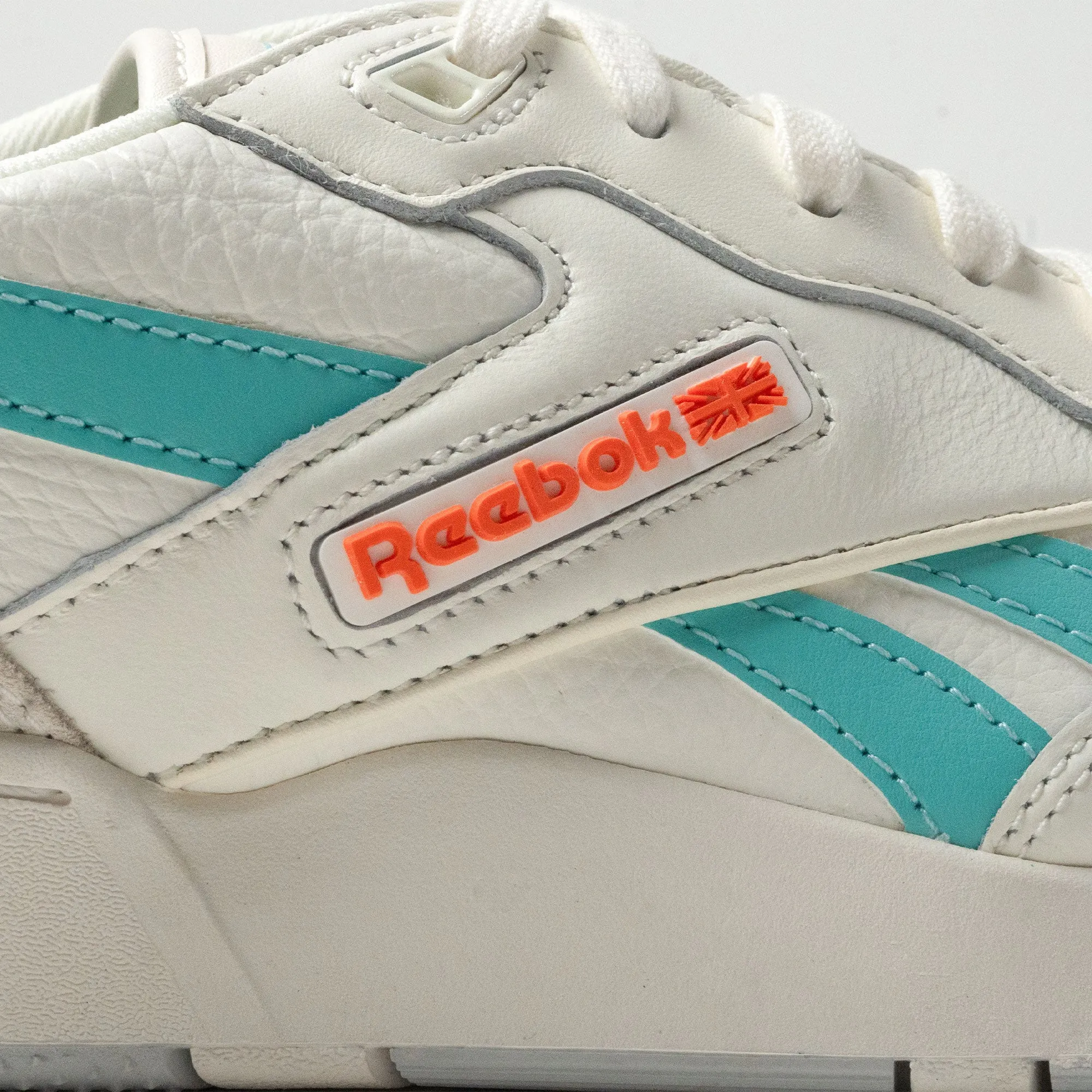 BB 4000 II 'WHITE/BLUE'