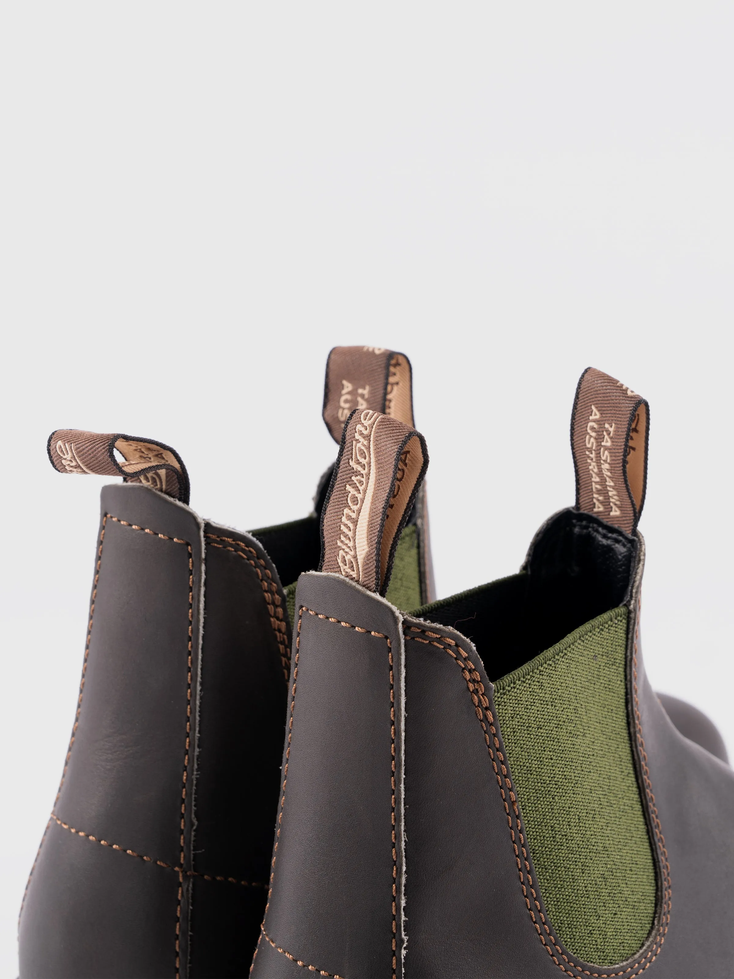 Blundstone Boots - 519 - Stout Olive Leather