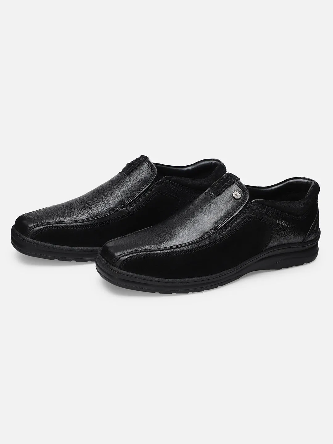 Ezok Black Leather Casual Shoes