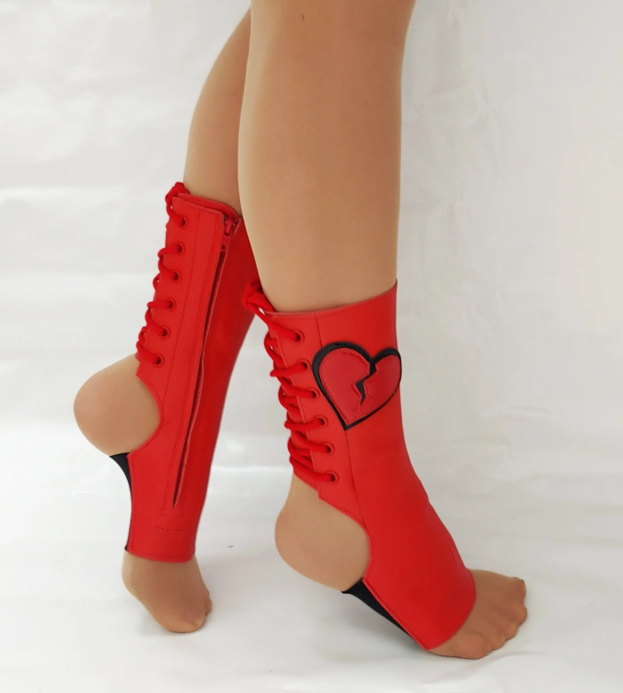 Heartbreaker Aerial Boots w/ side ZIPS