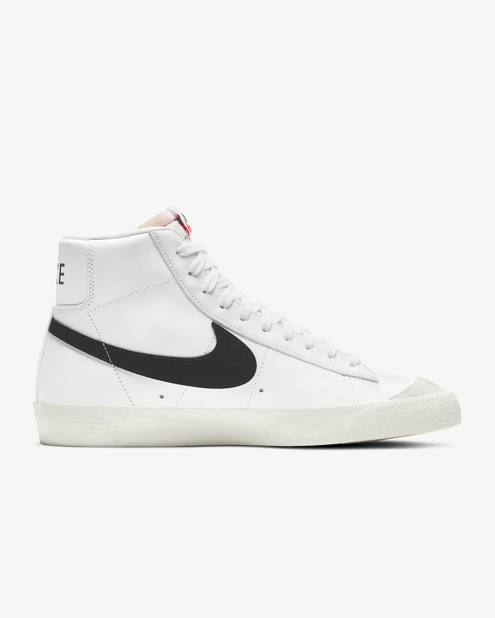 Nike Men's Blazer Mid '77 Vintage Shoes - White / Black