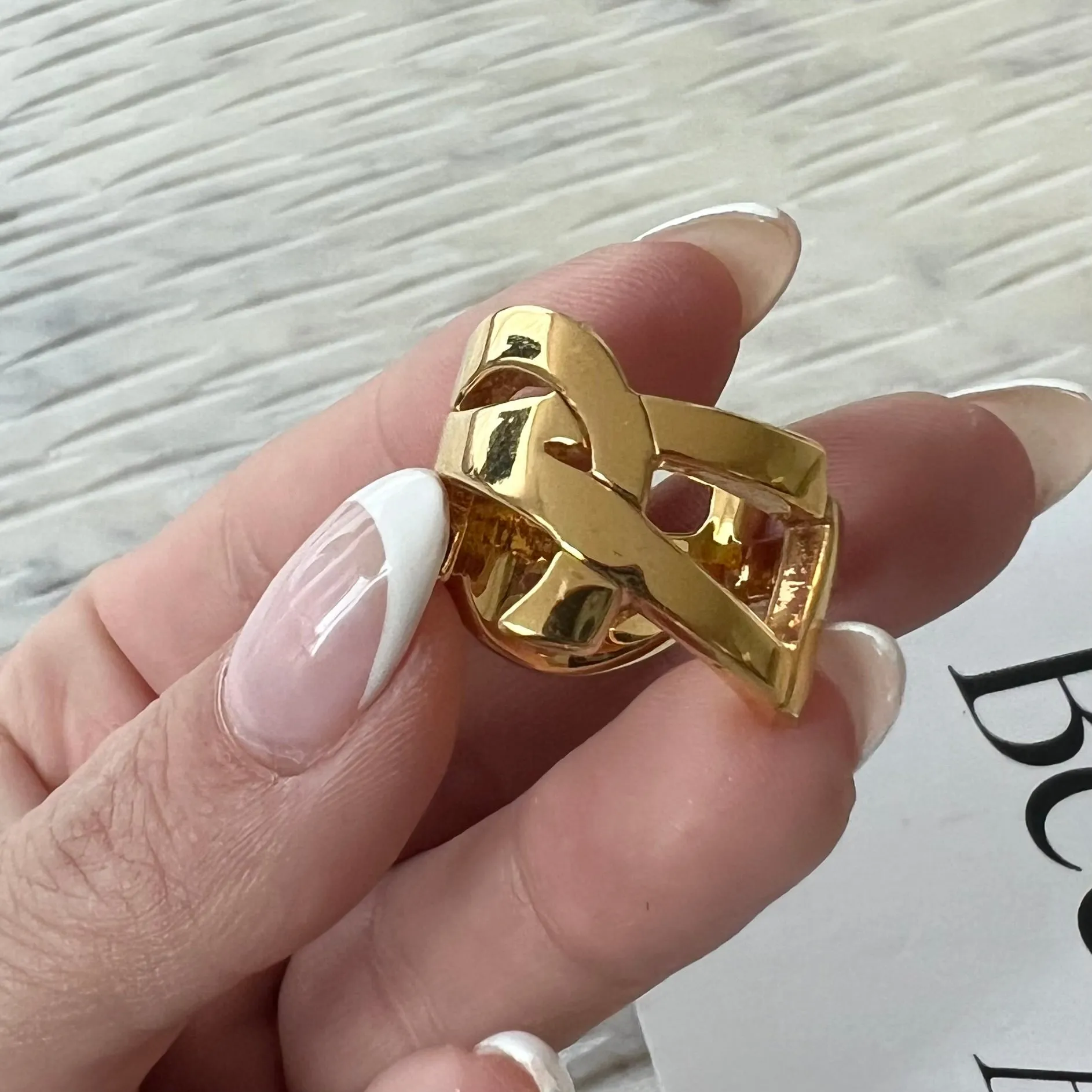 Saint Laurent OPYUM TWIST RING IN METAL