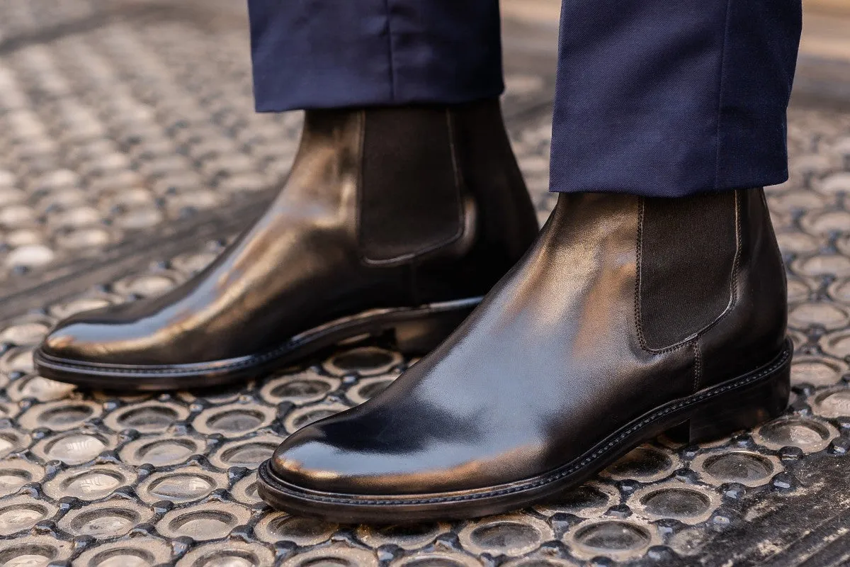 The Gian Carlo Chelsea Boot - Black