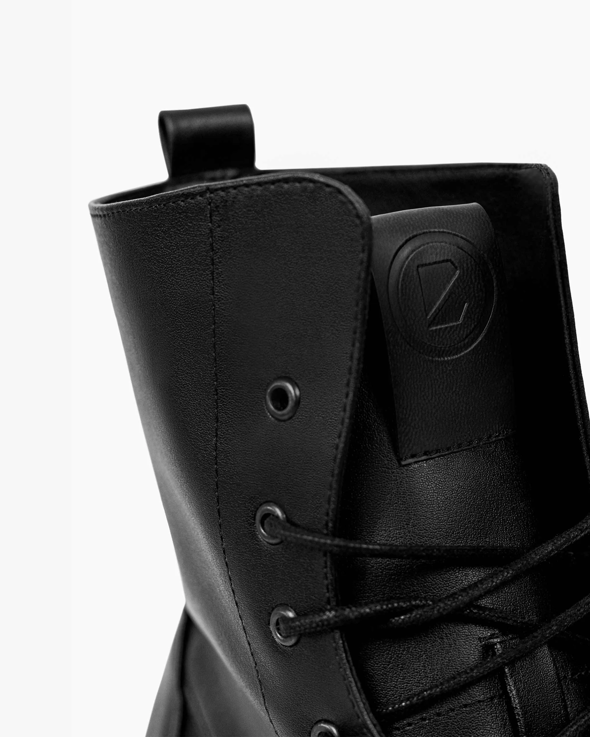 Workers No. 2 Desserto Cactus Leather Vegan Boots | Black