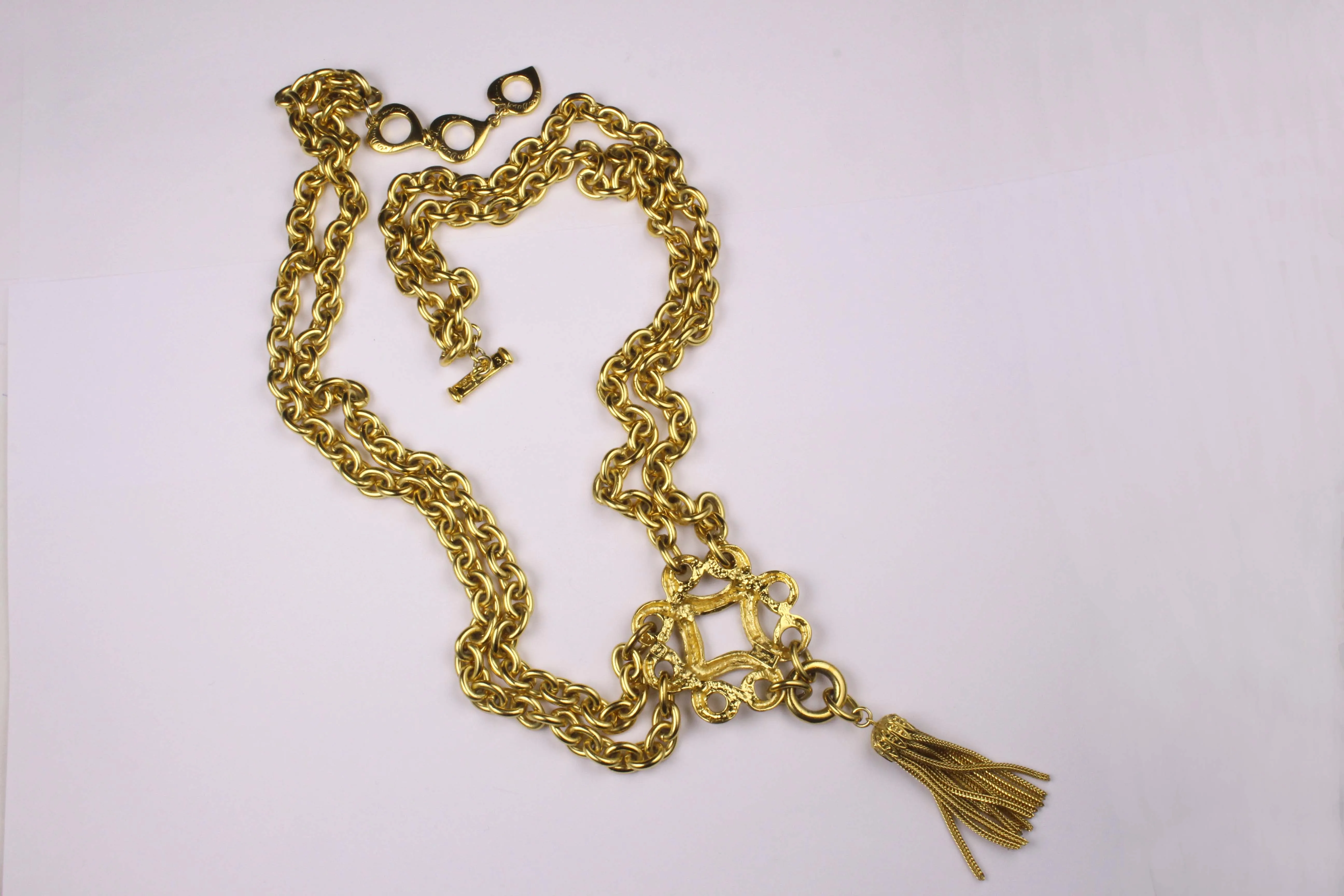 YVES SAINT LAURENT arabesque style necklace