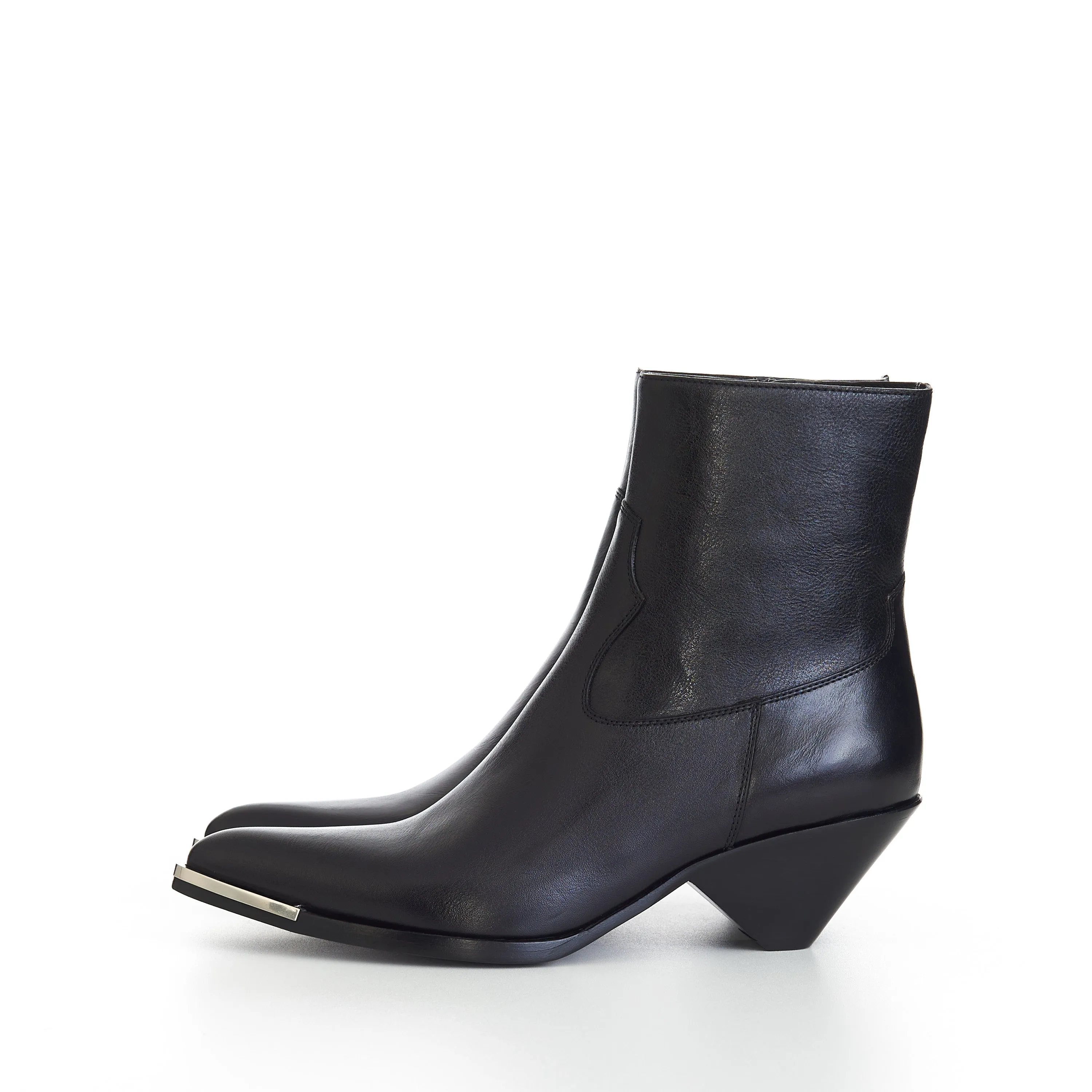 Zipped Conique Boot With Metal Toe In Black Shiny Calfskin